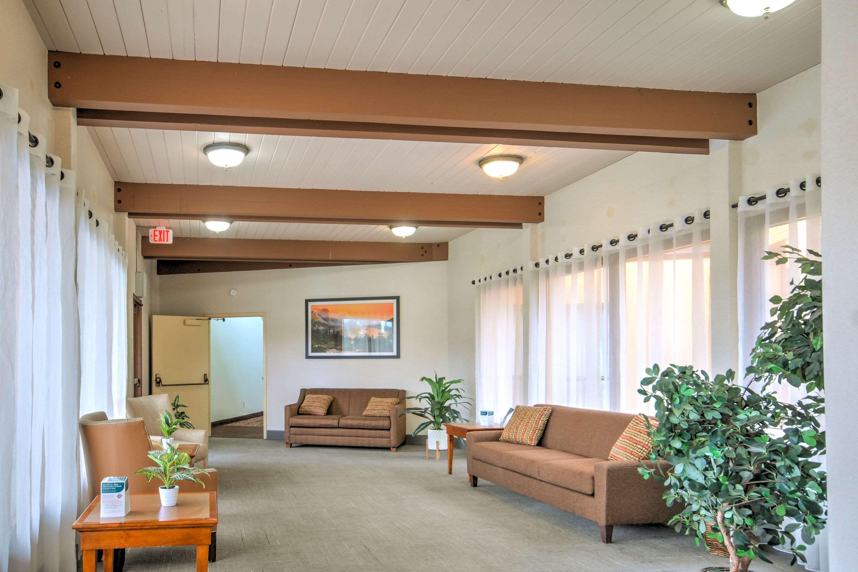 Quality Inn Big Sky Kalispell Exterior photo