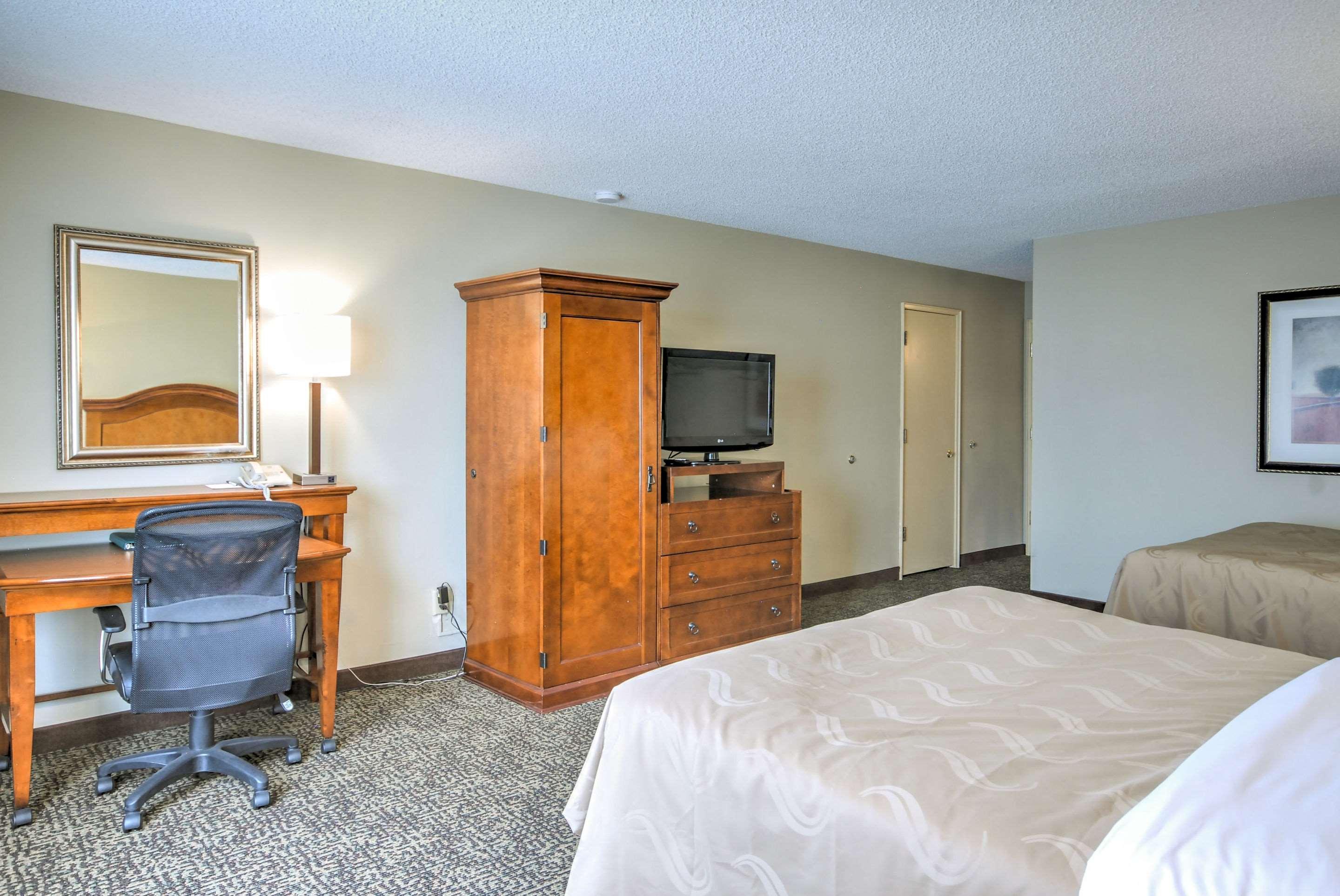 Quality Inn Big Sky Kalispell Exterior photo